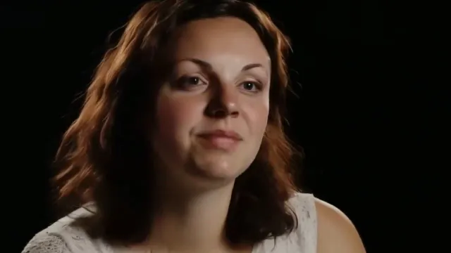 Sarah, a Social Media Engagement Farmer Survivor