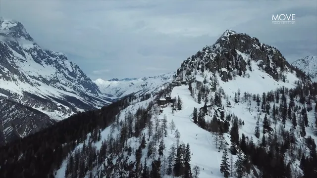 DISCOVER VALLE D'AOSTA - CANI DA SLITTA MARTINE MICHIELETTO