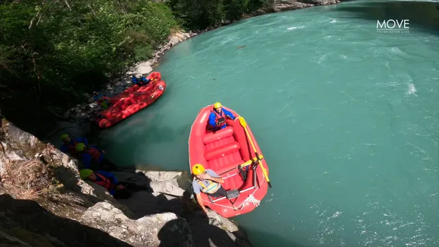 DISCOVER VALLE D'AOSTA - RAFTING