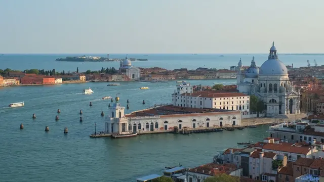 Beyond the Tourist Crowds | Venice's Secret Soul